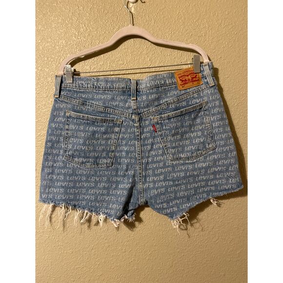 Levi's 501 Women's Jean Shorts - Size 34 - Great Condition! - Picture 4 of 6
